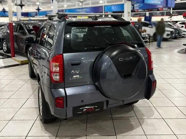 CHERY Tiggo 2.0 16V CHERY Tiggo 2.0 16V