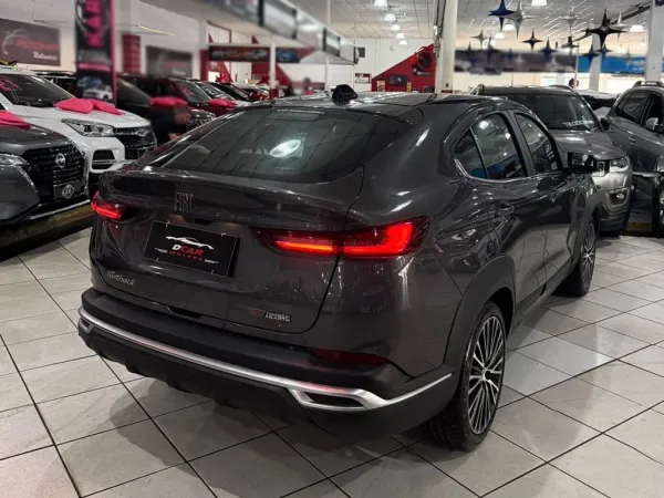 FIAT Fastback 1.3 TURBO 270 LIMITED EDITION FIAT Fastback 1.3 TURBO 270 LIMITED EDITION