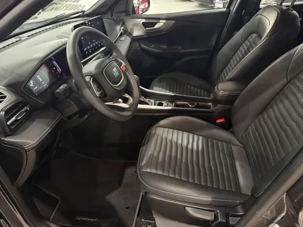 FIAT Fastback 1.3 TURBO 270 LIMITED EDITION FIAT Fastback 1.3 TURBO 270 LIMITED EDITION