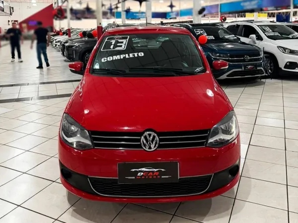 VOLKSWAGEN Fox 1.6 MI 8V VOLKSWAGEN Fox 1.6 MI 8V