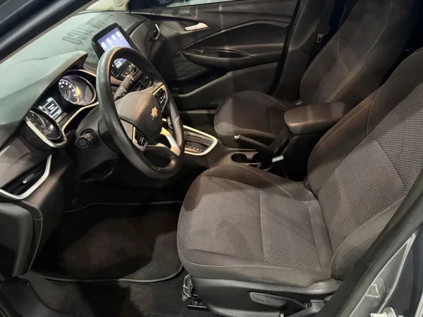 CHEVROLET ONIX 1.0 TURBO PLUS LTZ CHEVROLET ONIX 1.0 TURBO PLUS LTZ