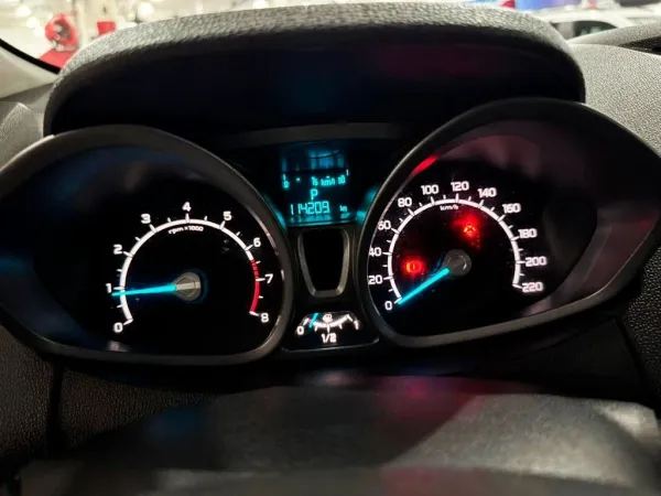 FORD Ecosport 2.0 SE 16V FORD Ecosport 2.0 SE 16V