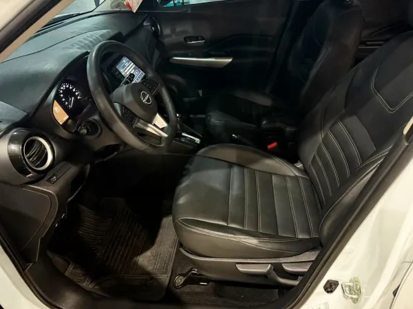 NISSAN Kicks 1.6 16V ADVANCE NISSAN Kicks 1.6 16V ADVANCE
