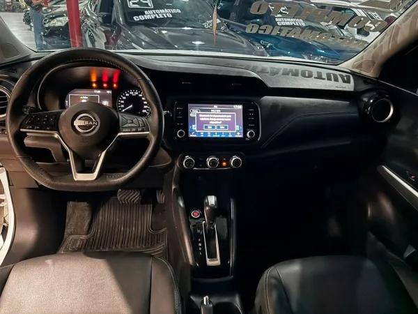 NISSAN Kicks 1.6 16V ADVANCE NISSAN Kicks 1.6 16V ADVANCE