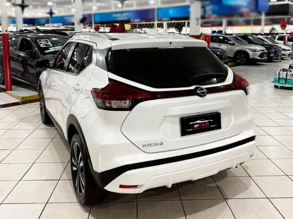NISSAN Kicks 1.6 16V ADVANCE NISSAN Kicks 1.6 16V ADVANCE