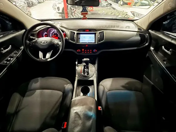 KIA Sportage 2.0 LX 4X2 16V KIA Sportage 2.0 LX 4X2 16V