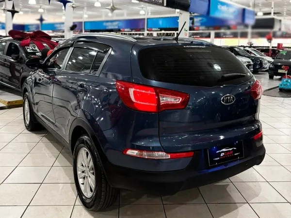 KIA Sportage 2.0 LX 4X2 16V KIA Sportage 2.0 LX 4X2 16V