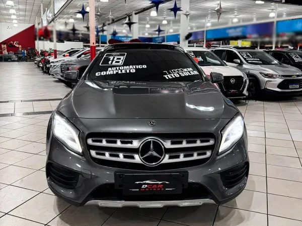 MERCEDES-BENZ GLA 250 2.0 CGI SPORT 7G-DCT MERCEDES-BENZ GLA 250 2.0 CGI SPORT 7G-DCT