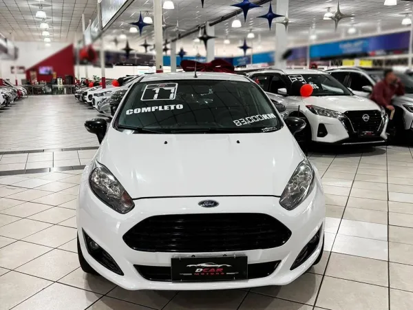 FORD FIESTA 1.6 SE HATCH 16V FORD FIESTA 1.6 SE HATCH 16V