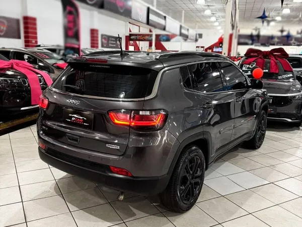 JEEP Compass 1.3 T270 TURBO LONGITUDE JEEP Compass 1.3 T270 TURBO LONGITUDE