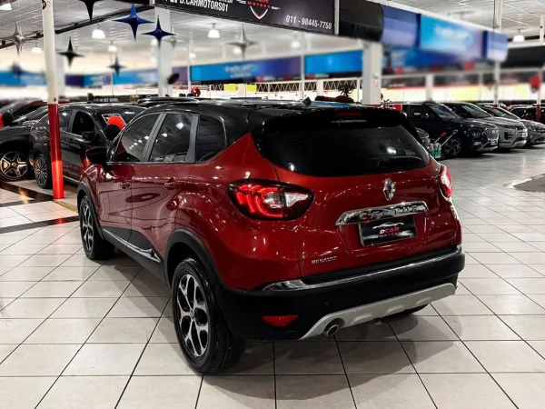 RENAULT Captur 1.6 16V SCE INTENSE RENAULT Captur 1.6 16V SCE INTENSE