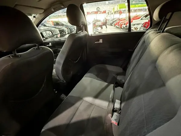 VOLKSWAGEN Crossfox 1.6 MI 8V VOLKSWAGEN Crossfox 1.6 MI 8V