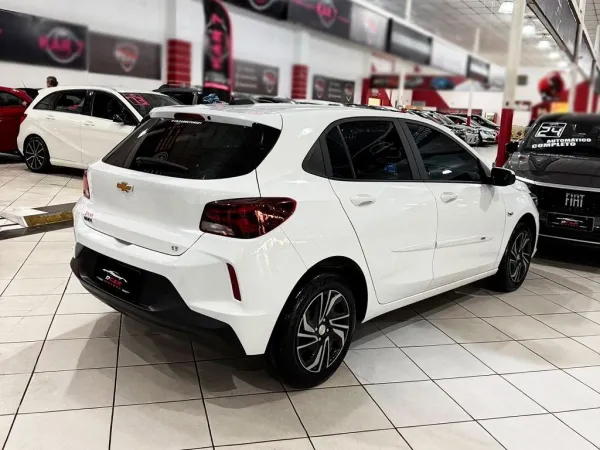 CHEVROLET ONIX 1.0 LT CHEVROLET ONIX 1.0 LT