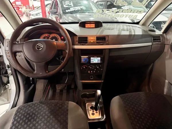 CHEVROLET Meriva 1.8 MPFI PREMIUM 8V CHEVROLET Meriva 1.8 MPFI PREMIUM 8V