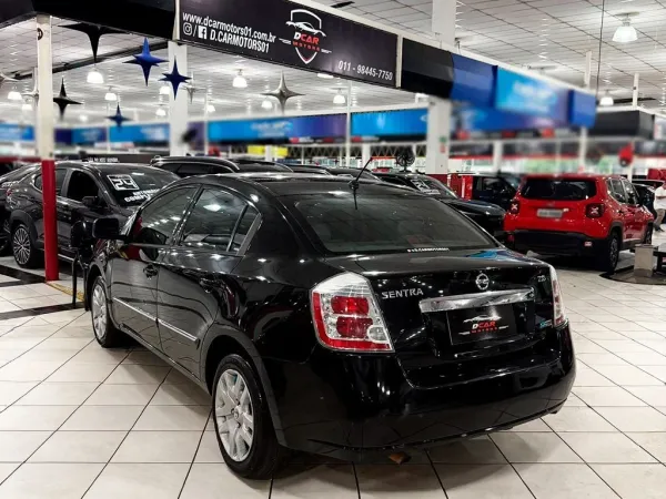 NISSAN Sentra 2.0 16V NISSAN Sentra 2.0 16V