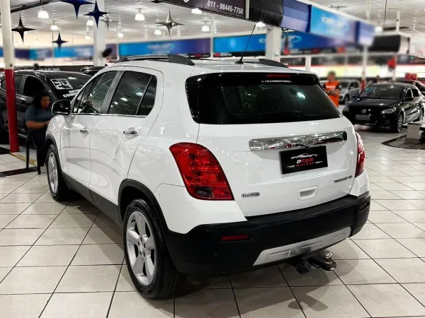 CHEVROLET Tracker 1.8 MPFI LTZ 4X2 16V CHEVROLET Tracker 1.8 MPFI LTZ 4X2 16V