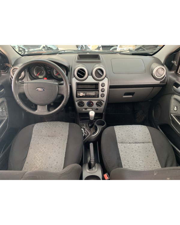 FORD Fiesta Hatch 1.6 4P FLEX