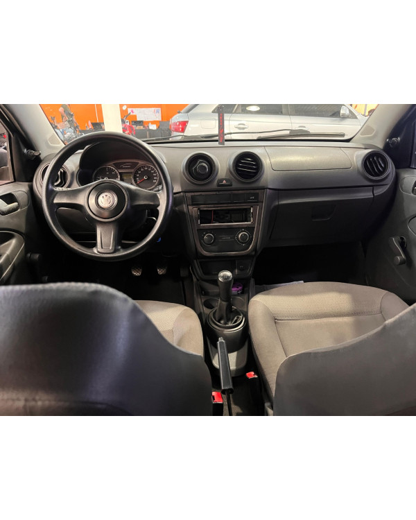 VOLKSWAGEN Voyage 1.0 4P FLEX