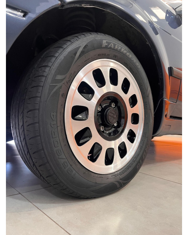 VOLKSWAGEN Santana 2.0 4P GL