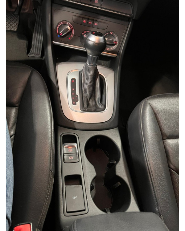 AUDI Q3 1.4 4P 35 TFSI BLACK S-TRONIC AUTOMÁTICO