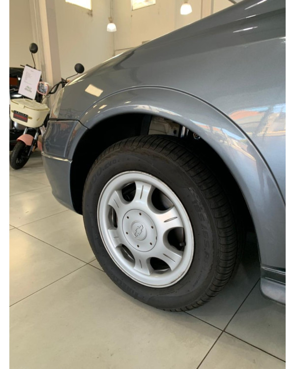 CHEVROLET Astra Hatch 2.0 4P GLS