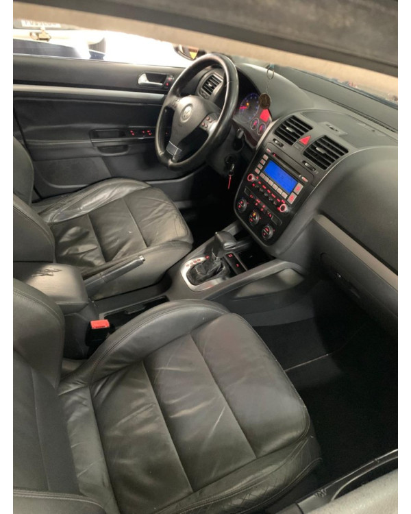 VOLKSWAGEN Jetta Variant 2.5 20V 4P 170 CV AUTOMÁTICO