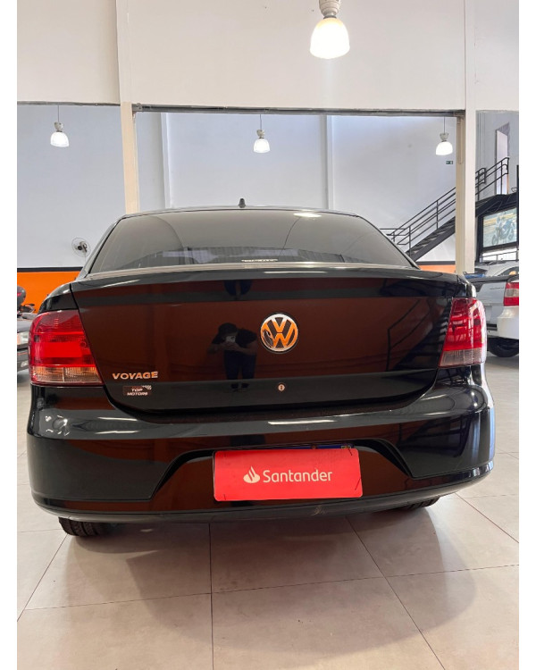 VOLKSWAGEN Voyage 1.0 4P FLEX