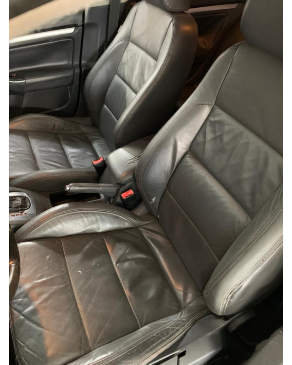 VOLKSWAGEN Jetta Variant 2.5 20V 4P 170 CV AUTOMÁTICO