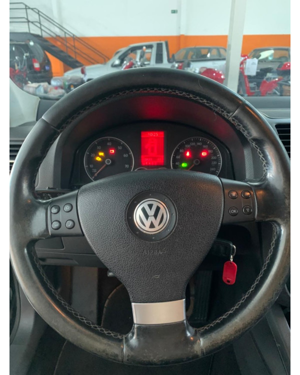 VOLKSWAGEN Jetta Variant 2.5 20V 4P 170 CV AUTOMÁTICO