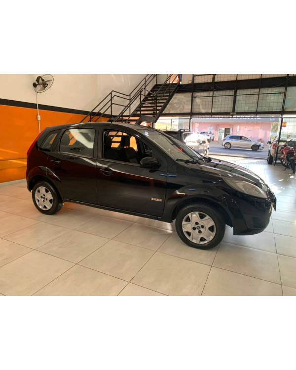 FORD Fiesta Hatch 1.6 4P FLEX