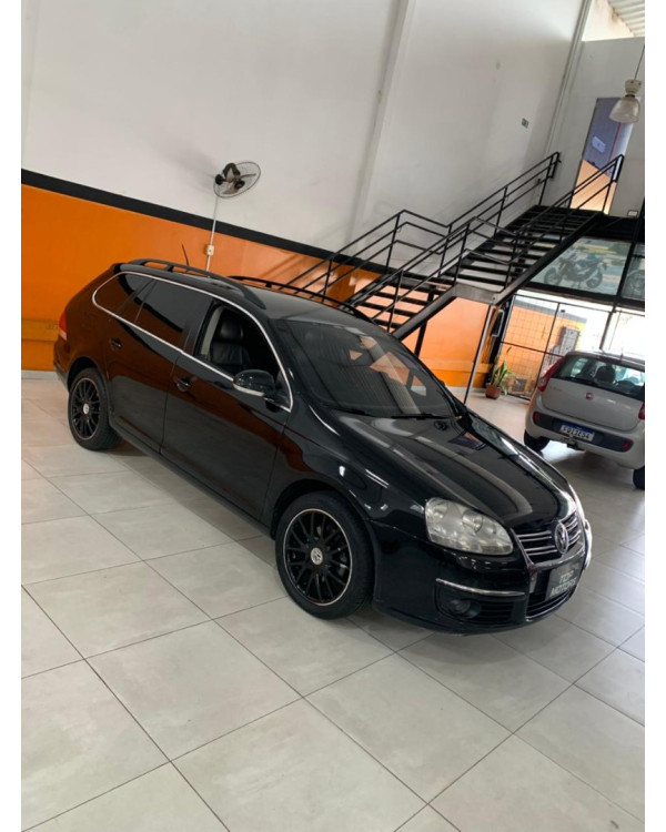 VOLKSWAGEN Jetta Variant 2.5 20V 4P 170 CV AUTOMÁTICO