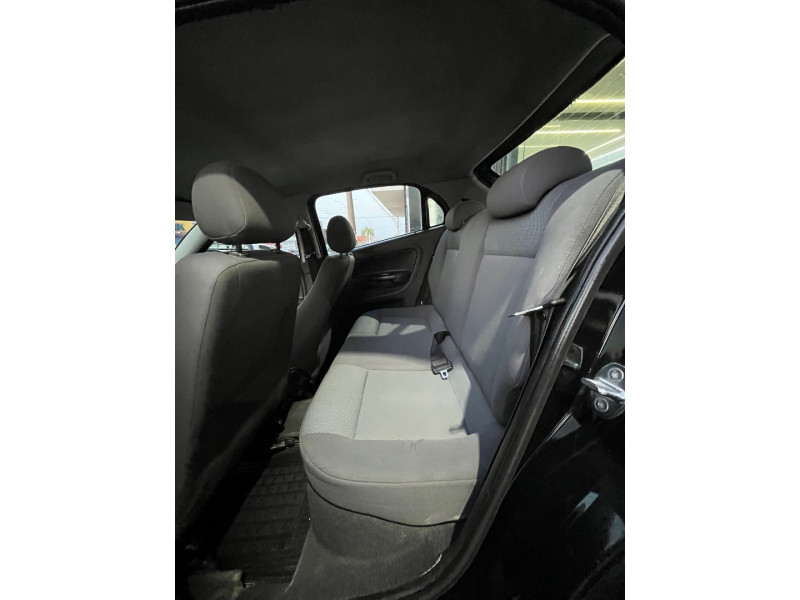 VOLKSWAGEN Gol 1.0 4P G5 FLEX