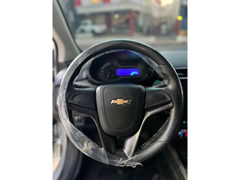 CHEVROLET Onix Hatch 1.0 4P FLEX LT