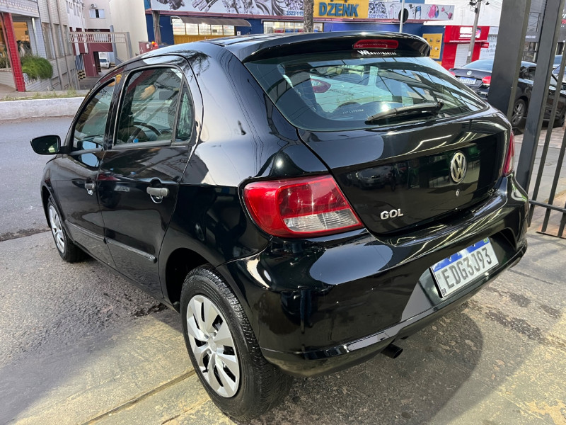 VOLKSWAGEN Gol 1.0 4P G5 FLEX