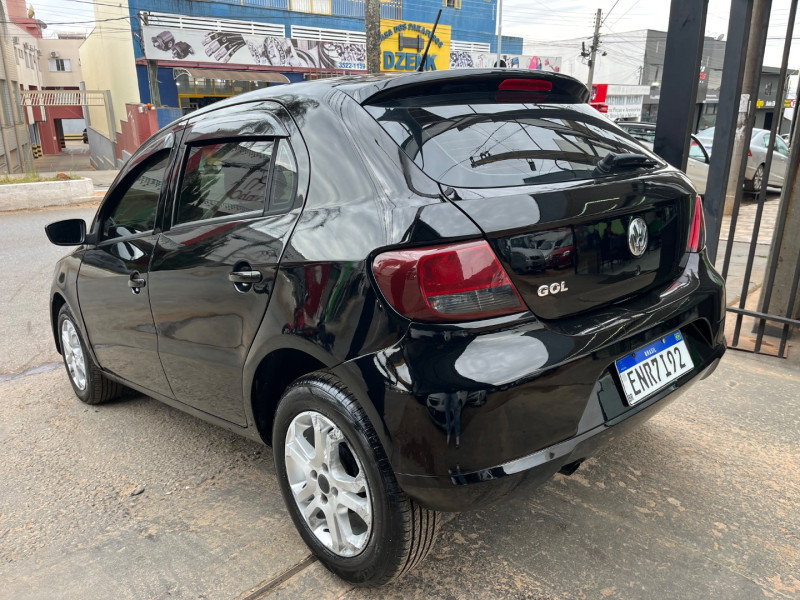 VOLKSWAGEN Gol 1.0 4P G5 FLEX