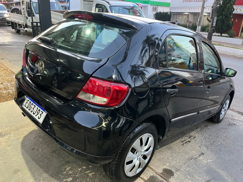 VOLKSWAGEN Gol 1.0 4P G5 FLEX