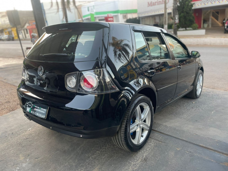 VOLKSWAGEN Golf 2.0 4P FLEX BLACK EDITION AUTOMÁTICO