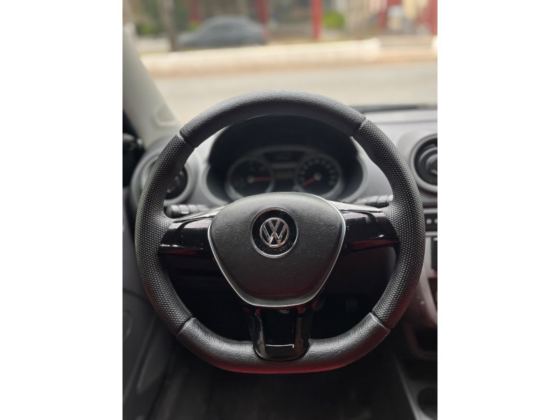VOLKSWAGEN Gol 1.0 4P G5 FLEX