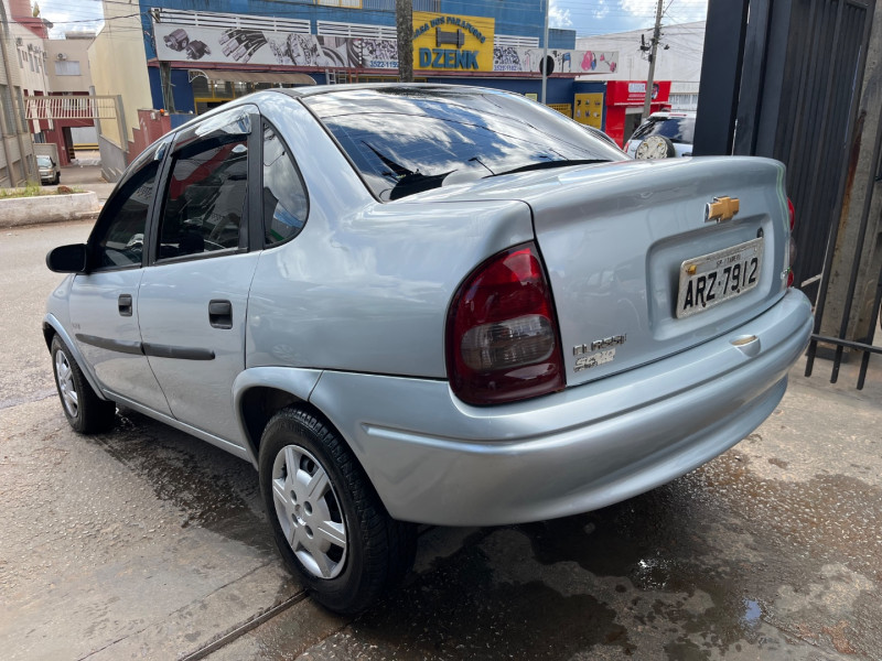 CHEVROLET Classic Sedan 1.0 4P VHCE FLEX LS