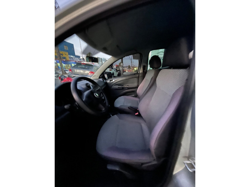 VOLKSWAGEN Gol 1.0 4P G5 FLEX