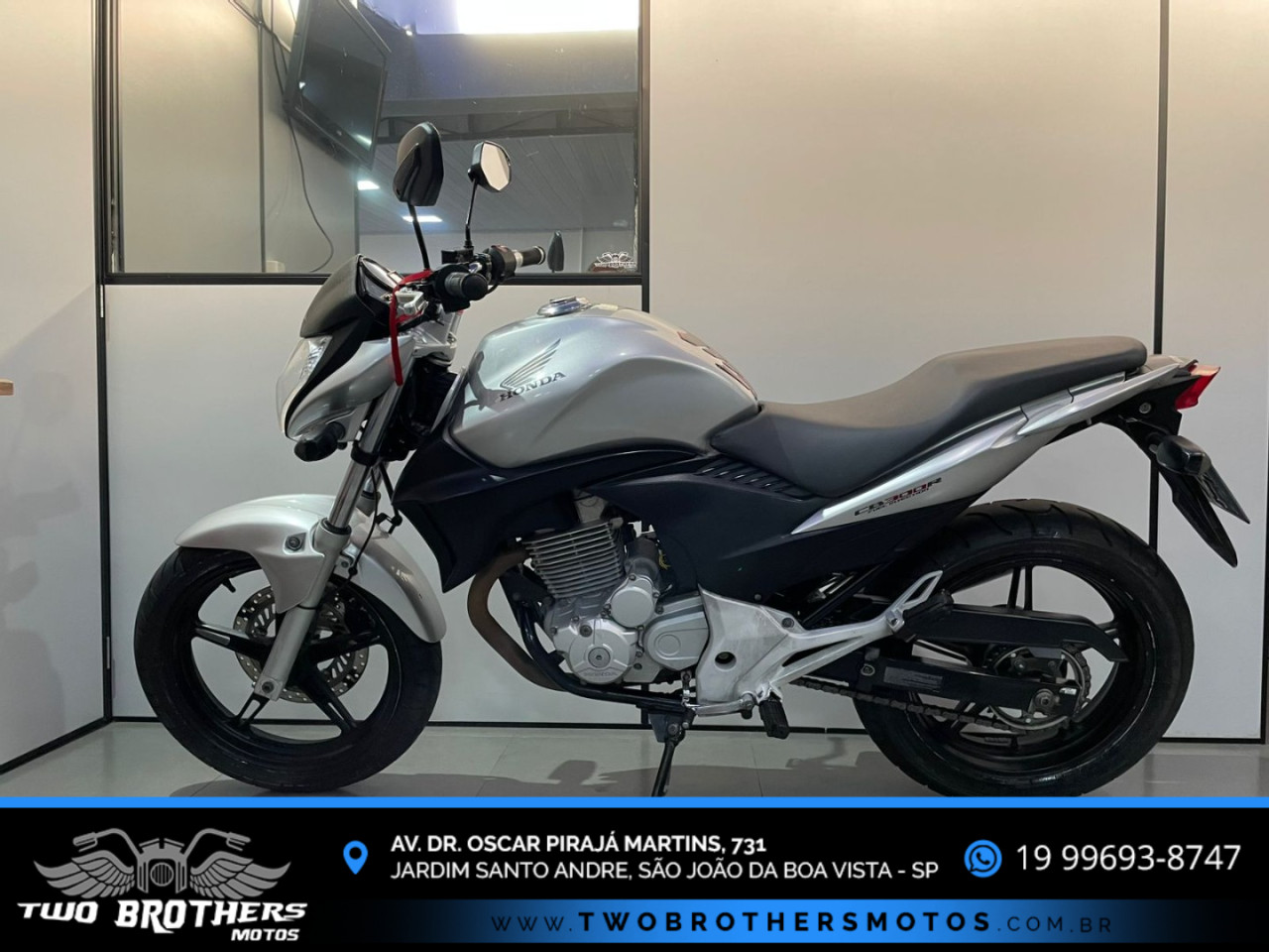 CB 300 R STD