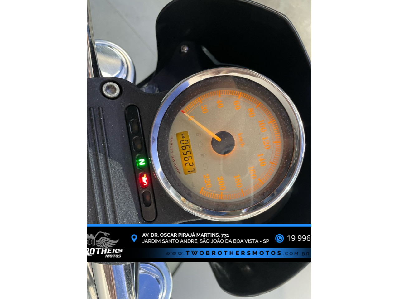 Dyna Super Glide Custom 1600