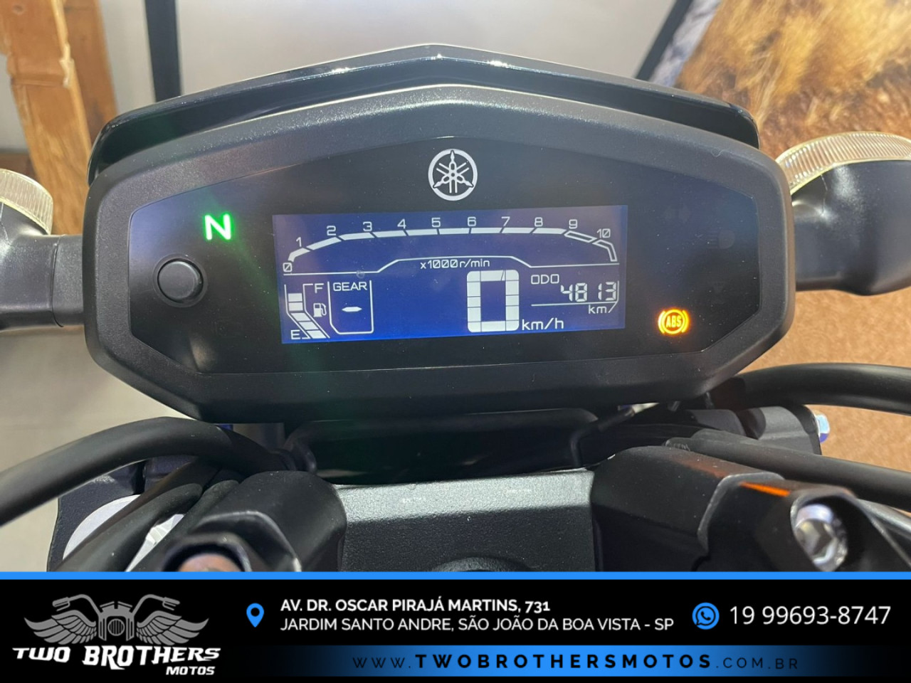 YAMAHA FZ 15 Fazer ABS