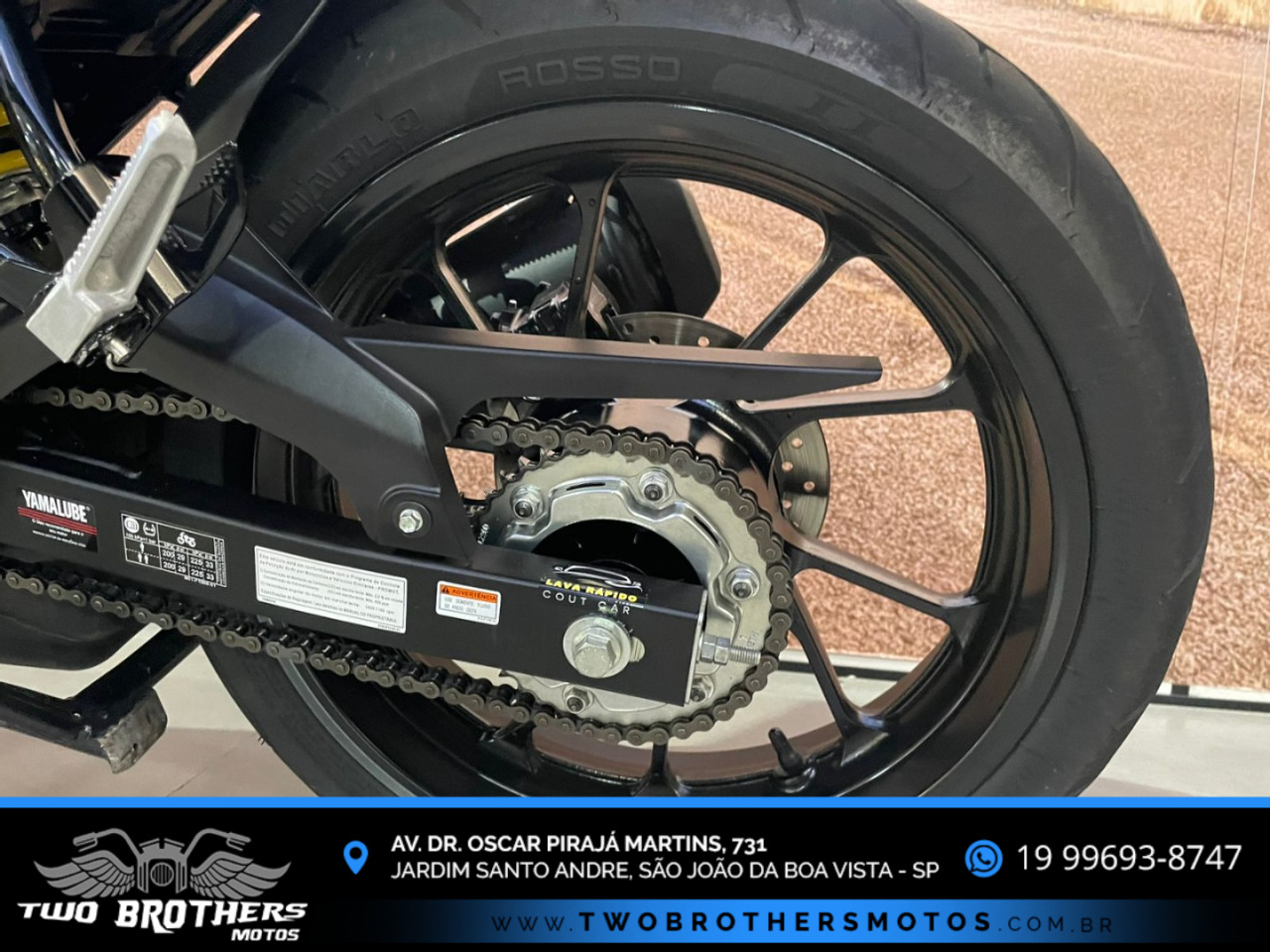 YAMAHA FZ 15 Fazer ABS