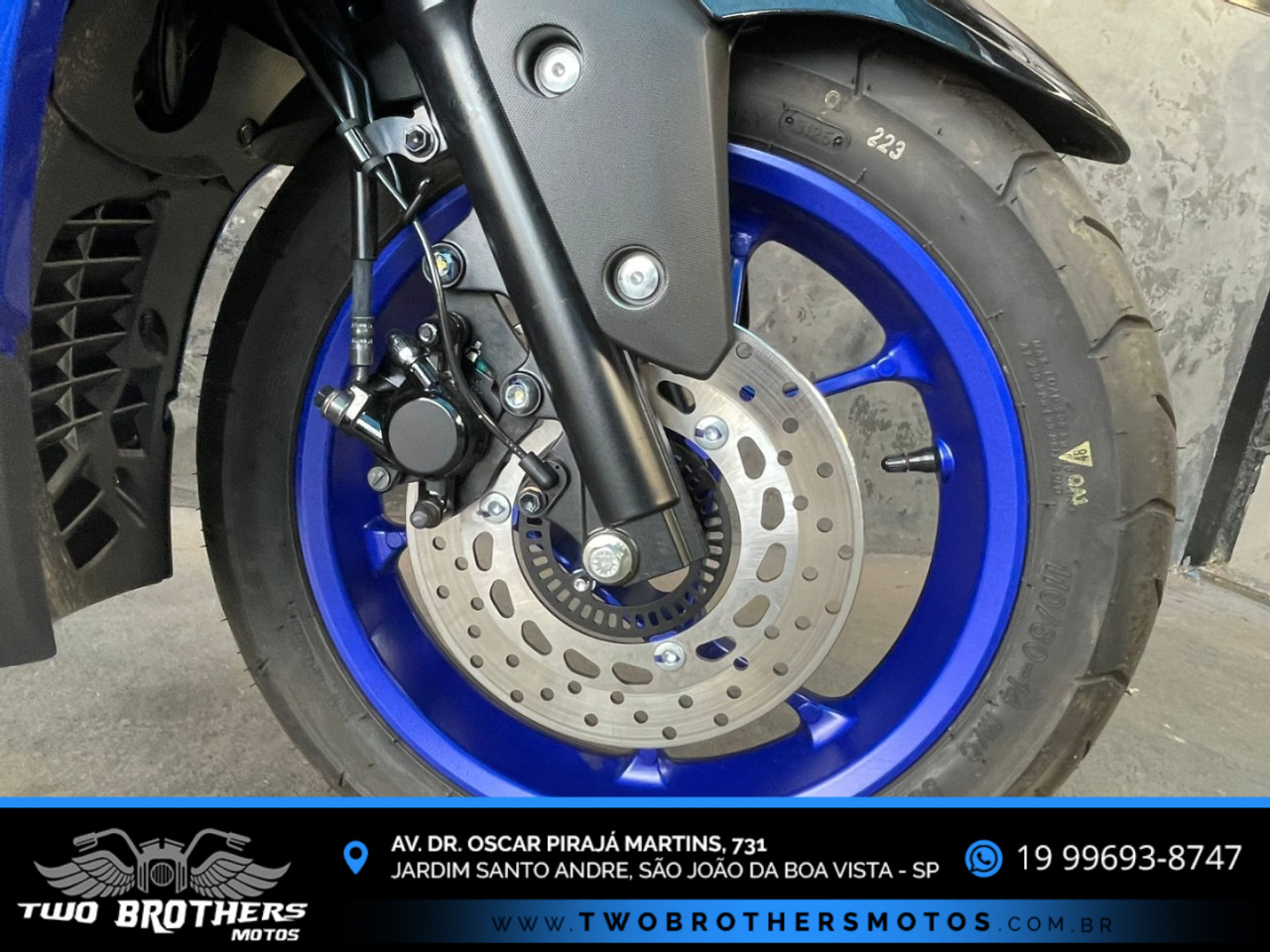 YAMAHA Aerox 160 ABS