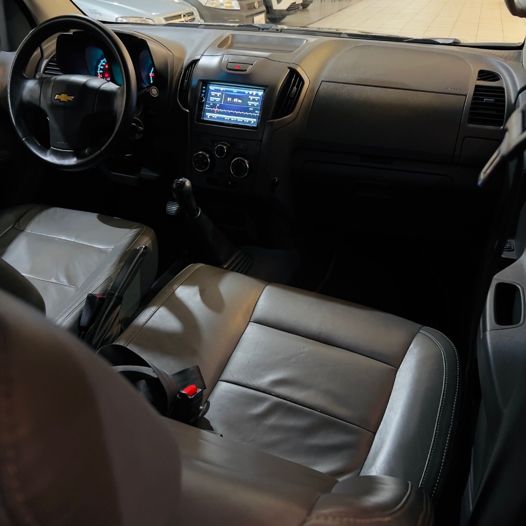 S10 2.4 FLEX LS CABINE DUPLA