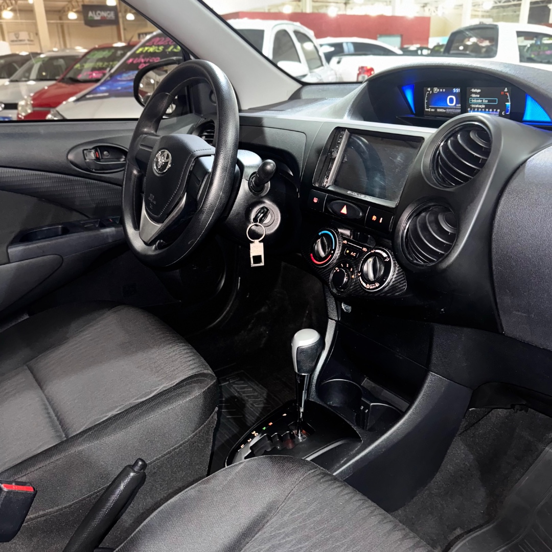 Etios Sedan 1.5 16V 4P FLEX X AUTOMÁTICO