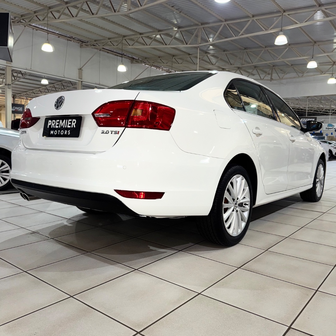 Jetta 2.0 4P TSI HIGHLINE 200 CV AUTOMÁTICO