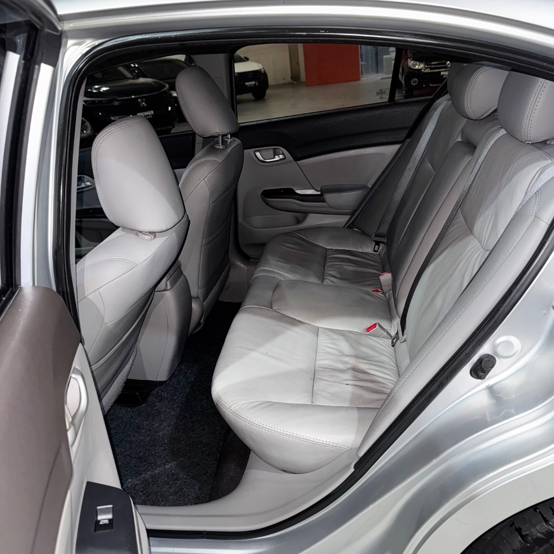 Civic 1.8 16V 4P FLEX LXS AUTOMÁTICO