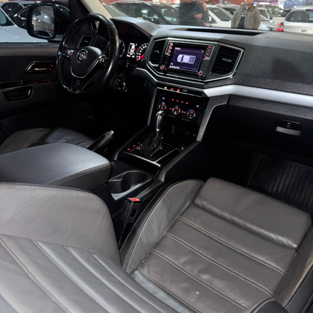 Amarok 3.0 V6 CABINE DUPLA 4X4 HIGHLINE TURBO INTERCOOLER AUTOMÁTICO